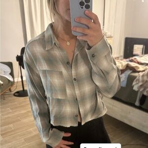 Women’s Crop Flannel